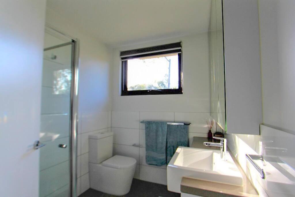 Boutique Heidelberg Heights 2BR apartment - G01 - Hizvo
