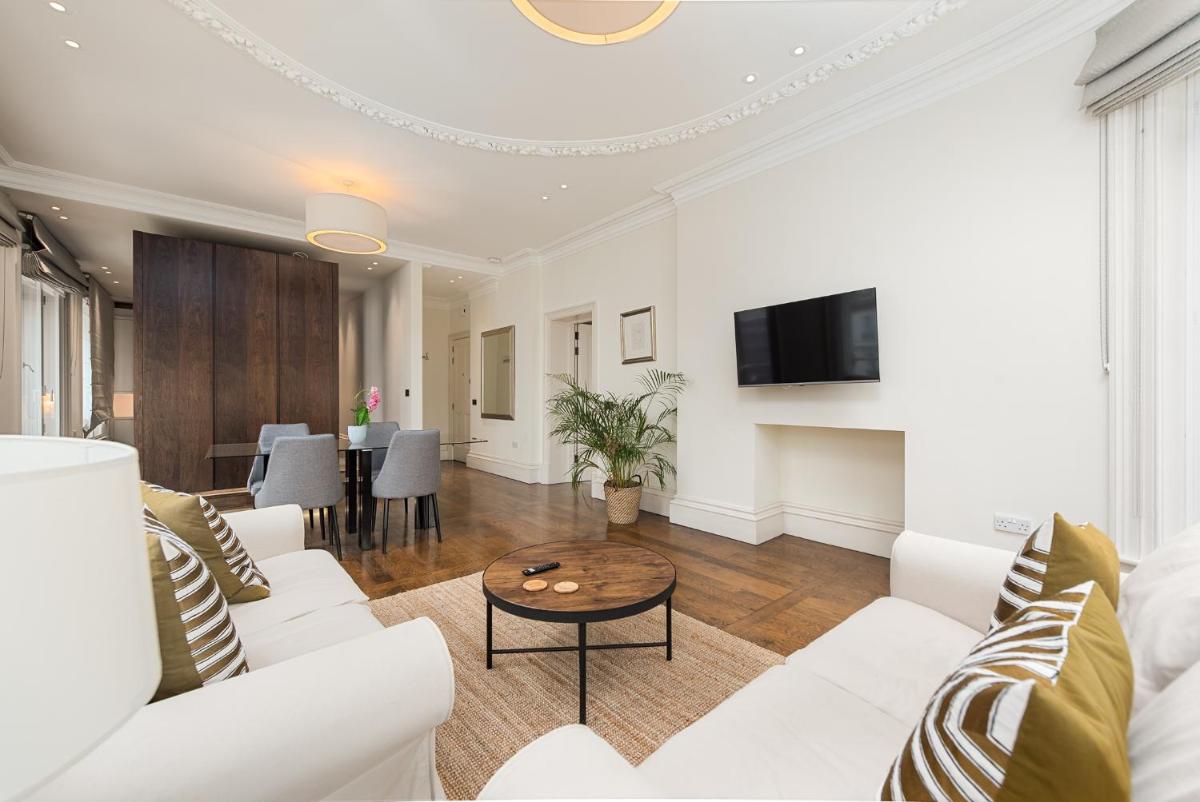 Grosvenor Gardens by CAPITAL - Housity