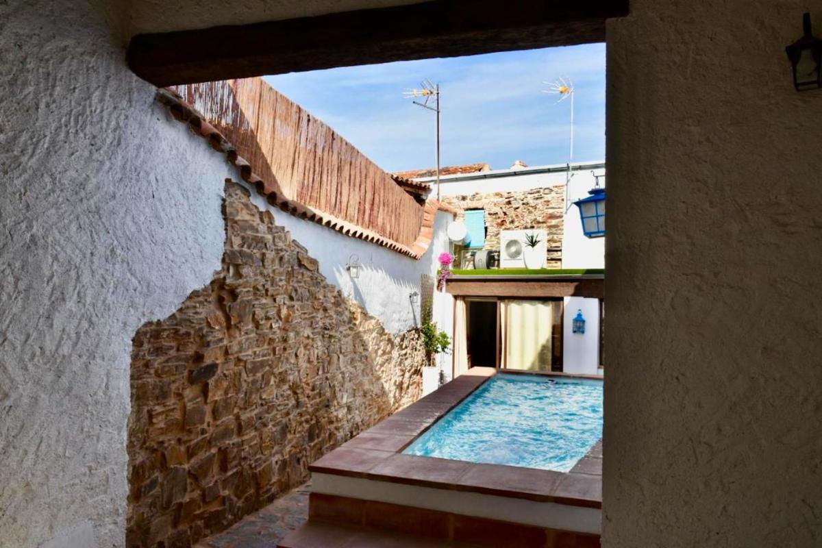 Charming villa in Santa Elena with private poolEL - Housity