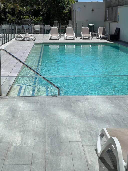 Minimalistic, modern and lovely one bedroom. - Housity