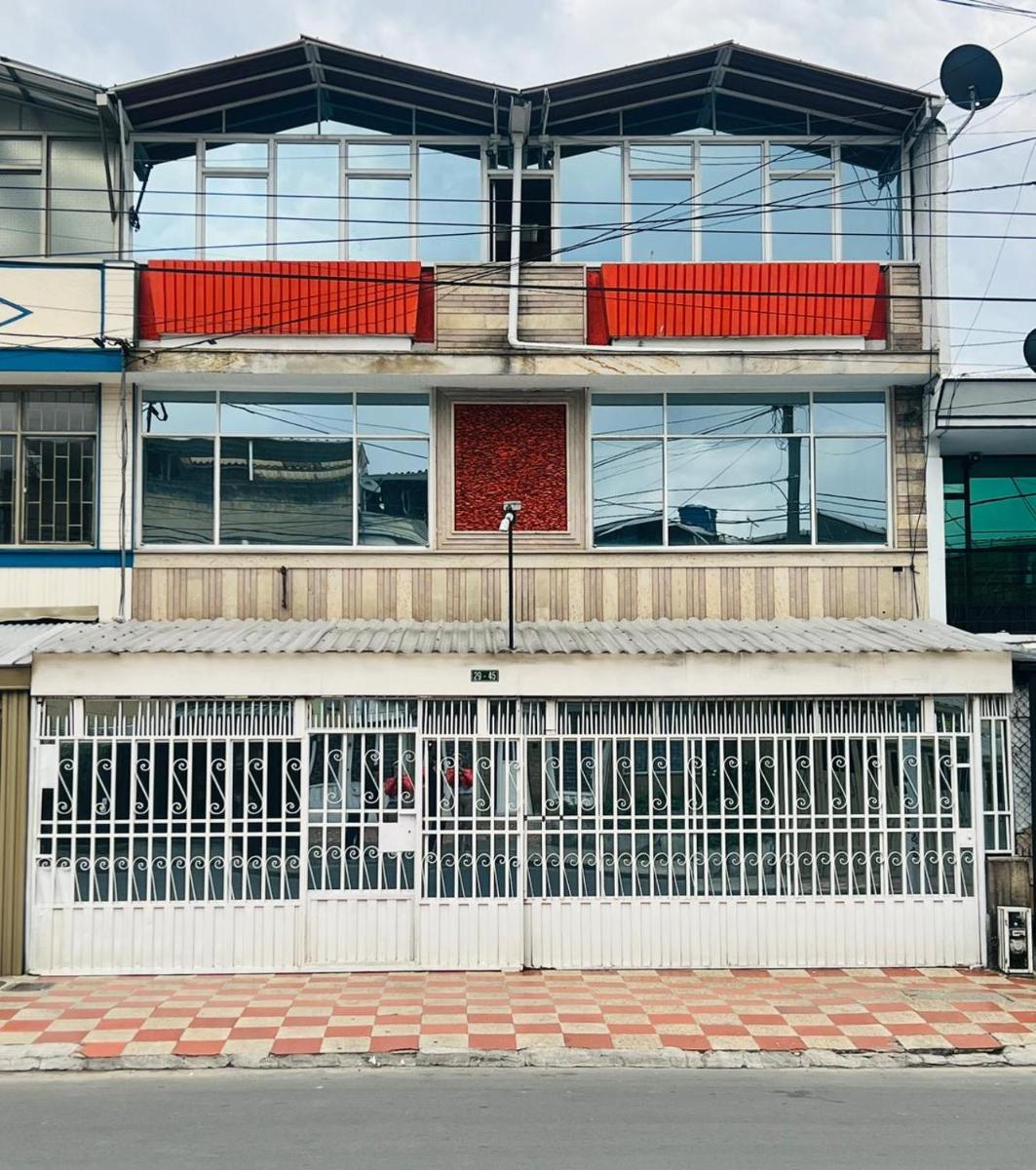 Vanity Home - Housity