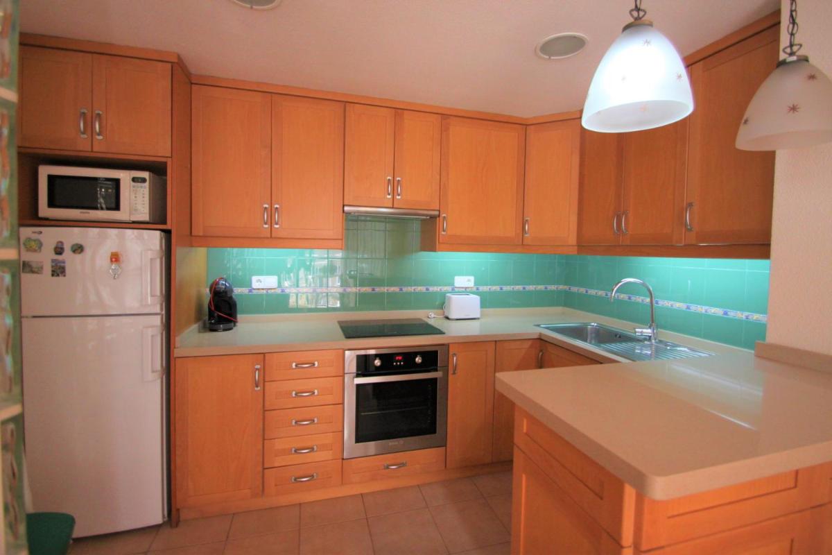 Apartamento en Santa Pola, Playa de Levante SP102 - Hizvo