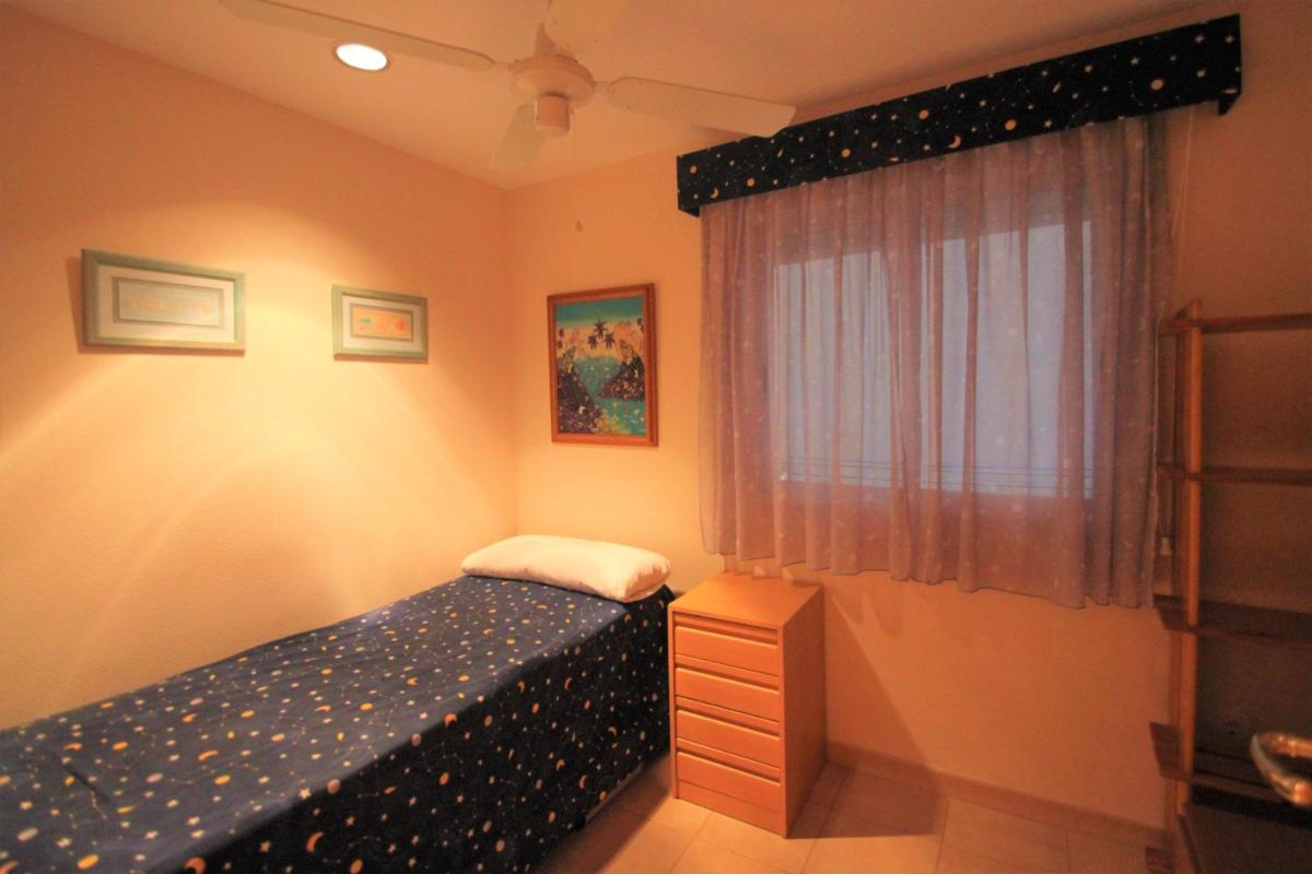 Apartamento en Santa Pola, Playa de Levante SP102 - Hizvo