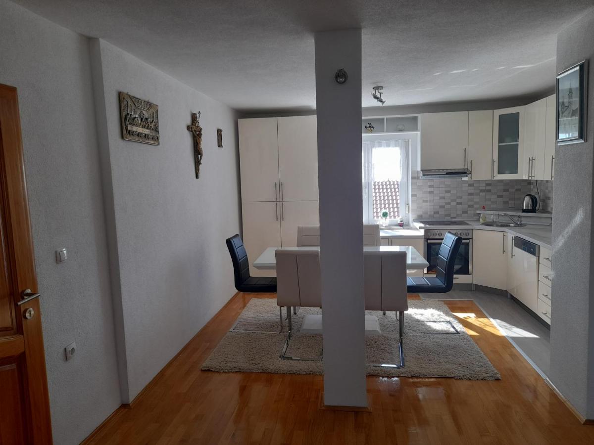 Apartman Zoran - Housity