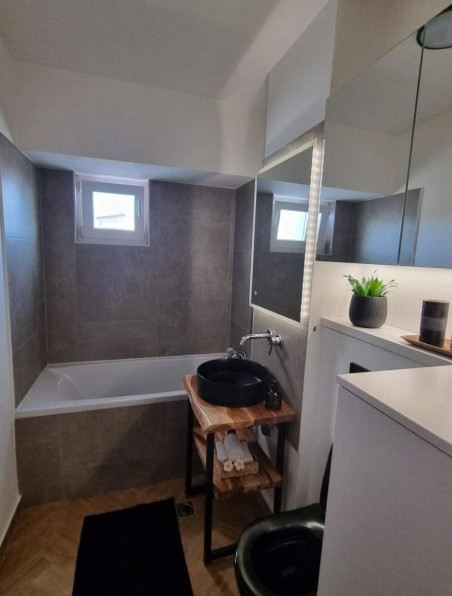 Suitetrails - Apartament centrul orașului foarte cochet