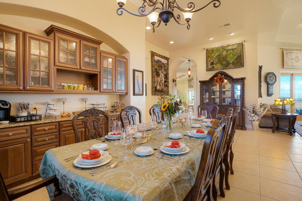 Summit Villa BnB - Housity