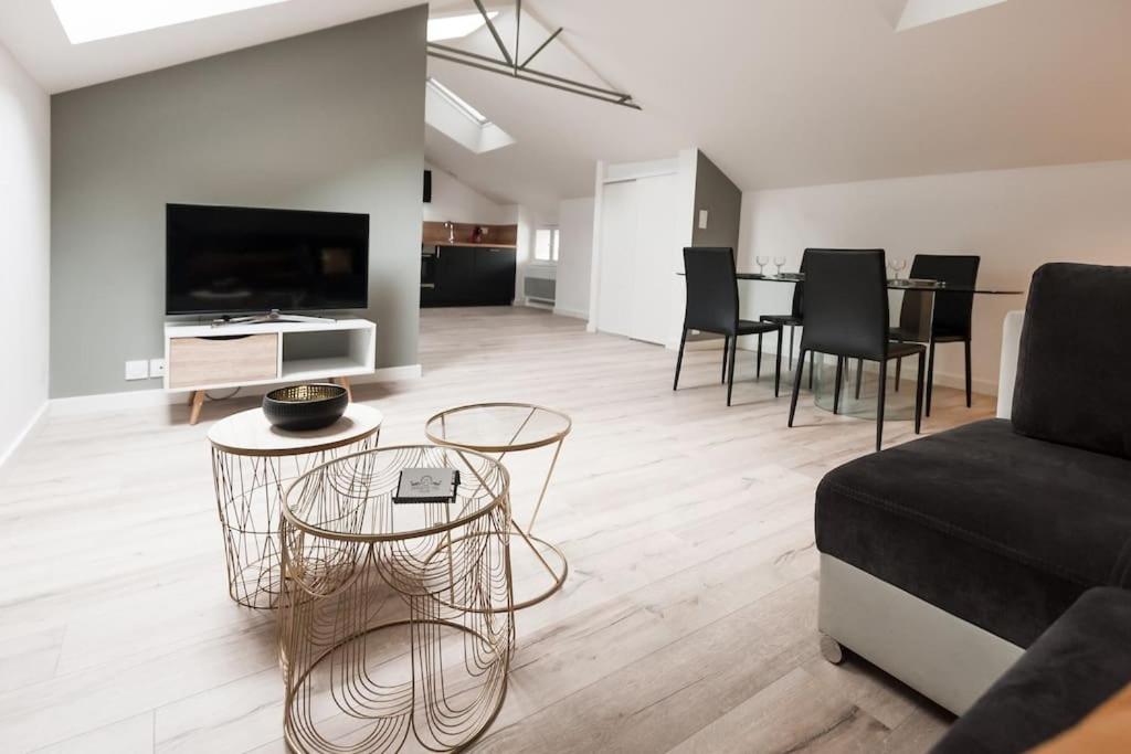 Le Solstice - Apt 60m2 1ch-4pers - Appart Hotel Poitiers - Housity