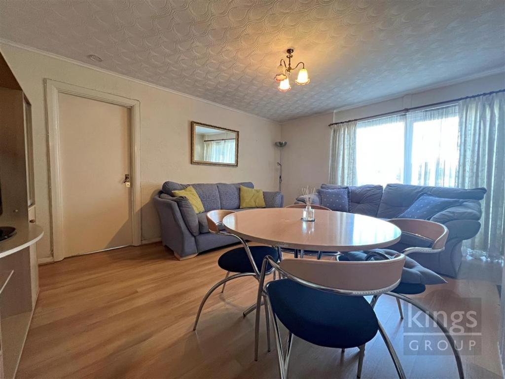 A cosy 1 bedroom apartment - Housity