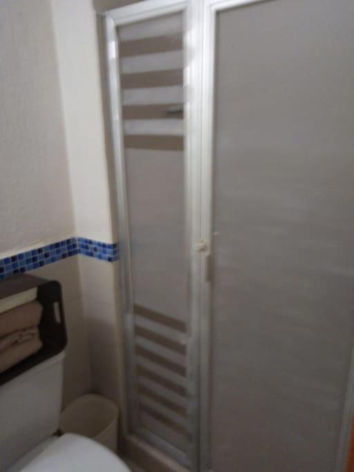 Bonito departamento, en condominio. - Housity