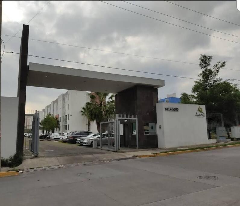 Suitetrails - Bonito departamento, en condominio.