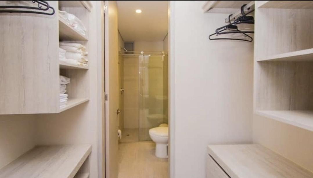 Martinique1621 - Housity