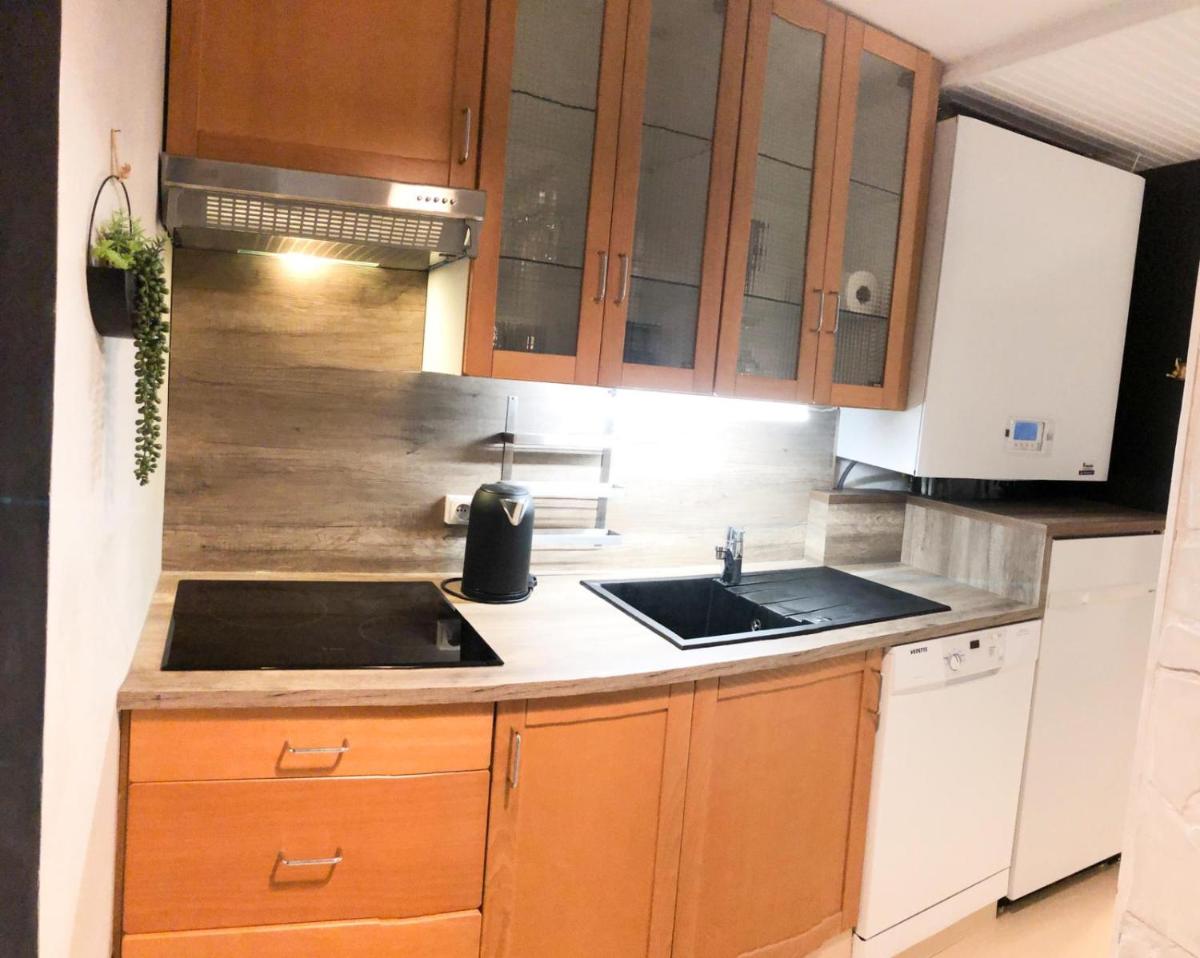 Charmante Maison de Ville Sauna & Terrasse - Housity