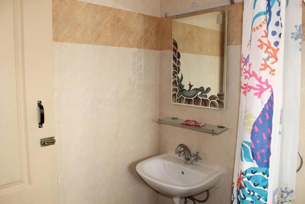 unlisted - Housity