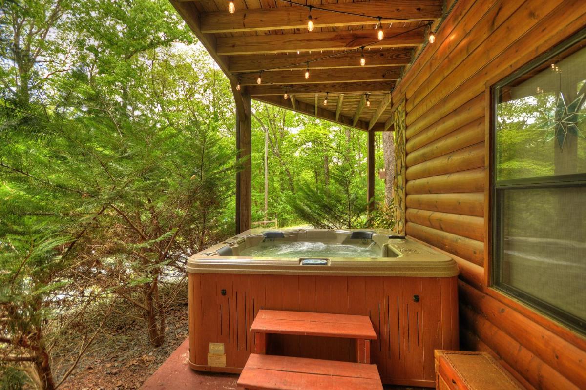 Sweetwater Escape - Cuddleup - Housity
