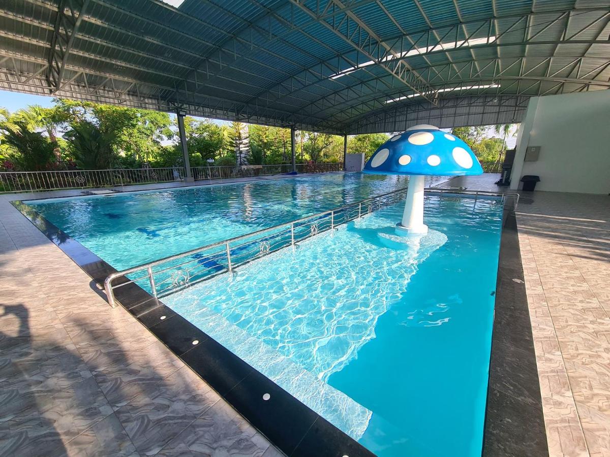 Suitetrails - ปีกุนรีสอร์ท & Swimming pool (Pigoon Resort)