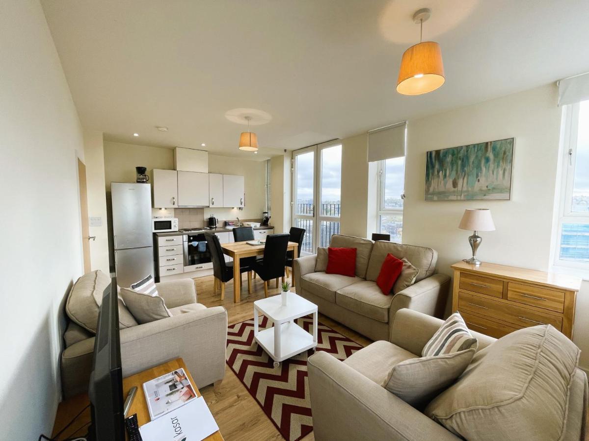 Riverhill Apartments by Kasar Stays - Housity