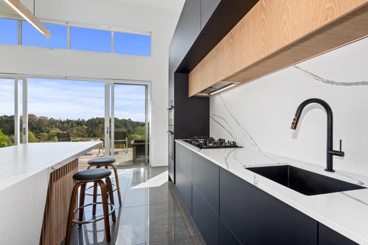 Fairway Views - Kerikeri Holiday Home - Housity