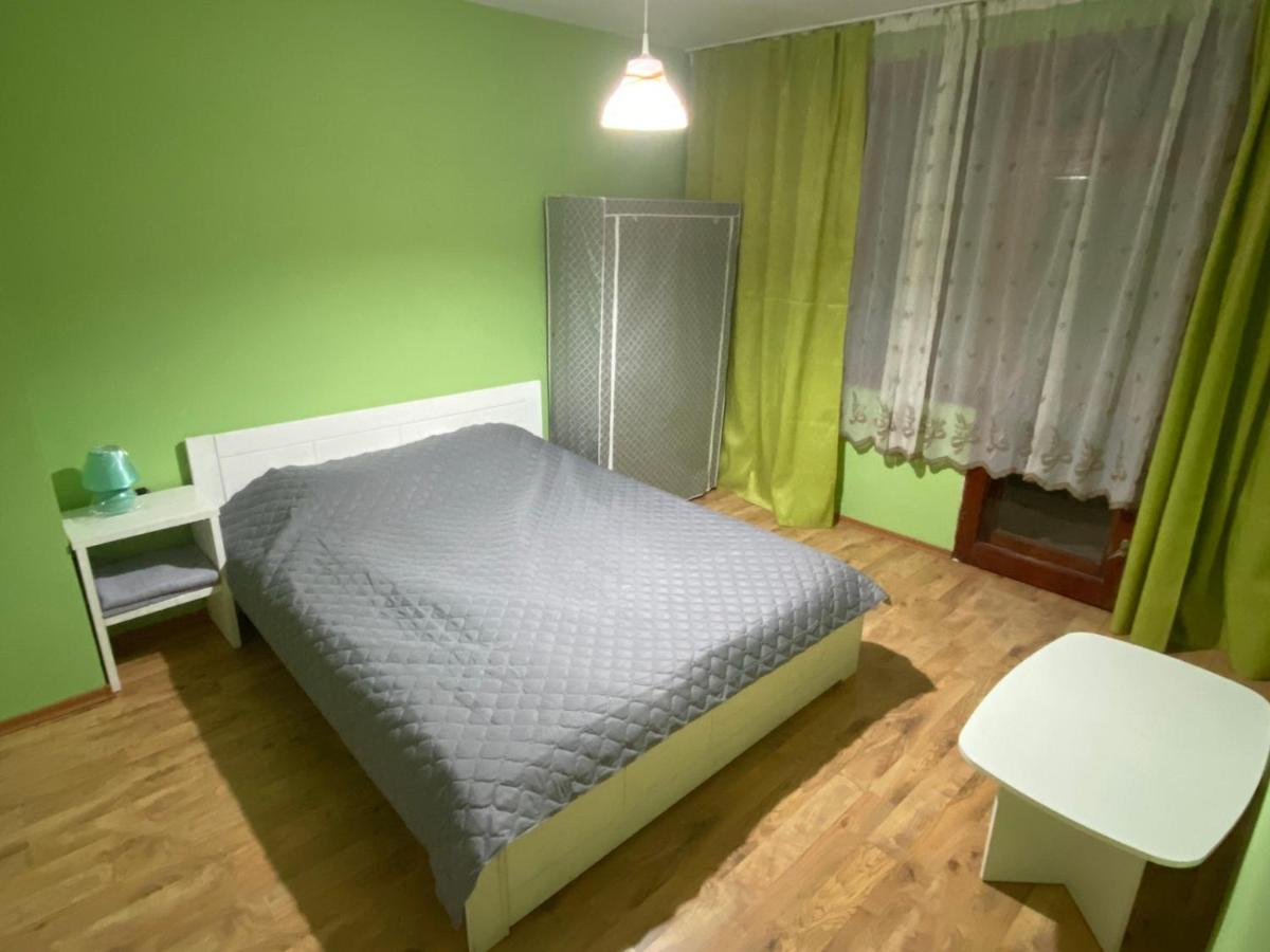 J&Z Rooms - Housity
