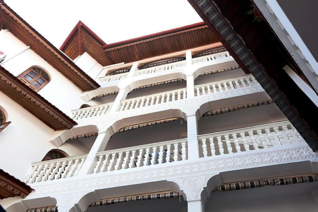 Horizon Palace - Housity