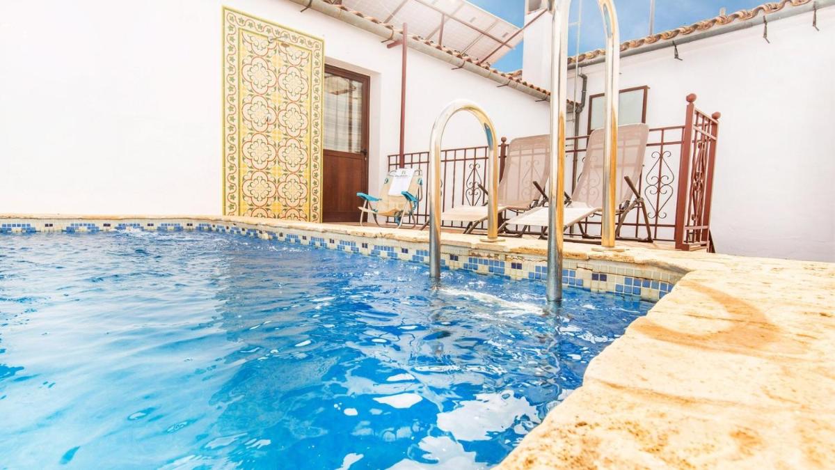 La Casa de Isabel Villaviciosa de Córdoba by Ruralidays - Housity