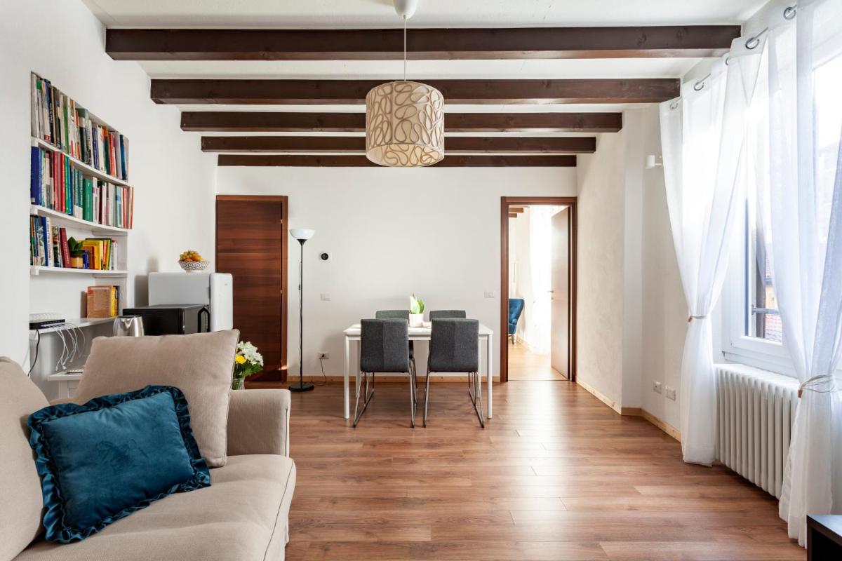 A central quiet place in Verbania - Housity