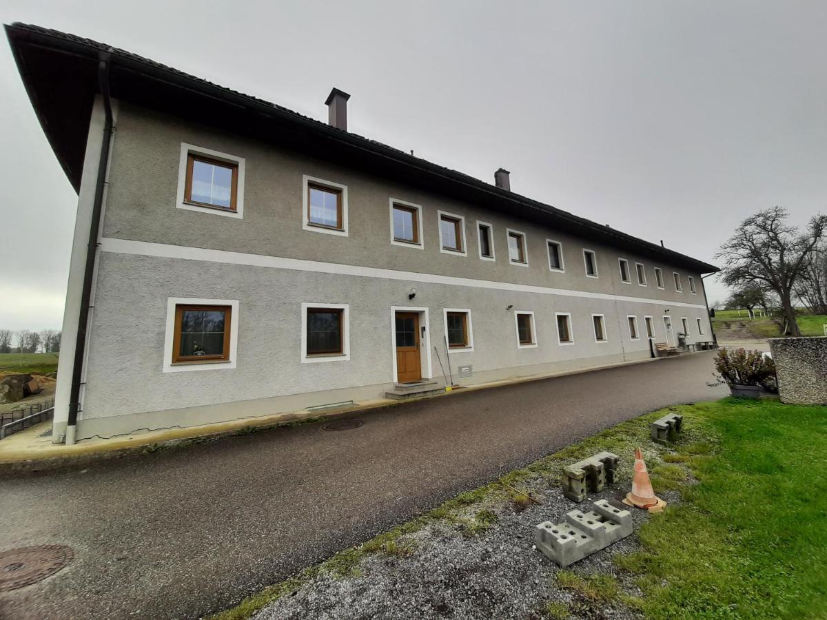 Suitetrails - Schöne Wohnung am Bauernhof