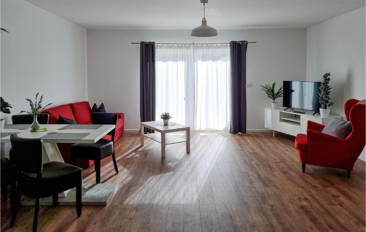 Pet Friendly Apartment - Housity