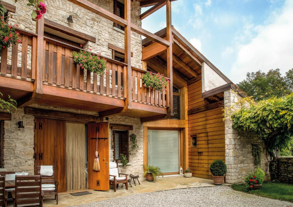 Alquaranta - Housity