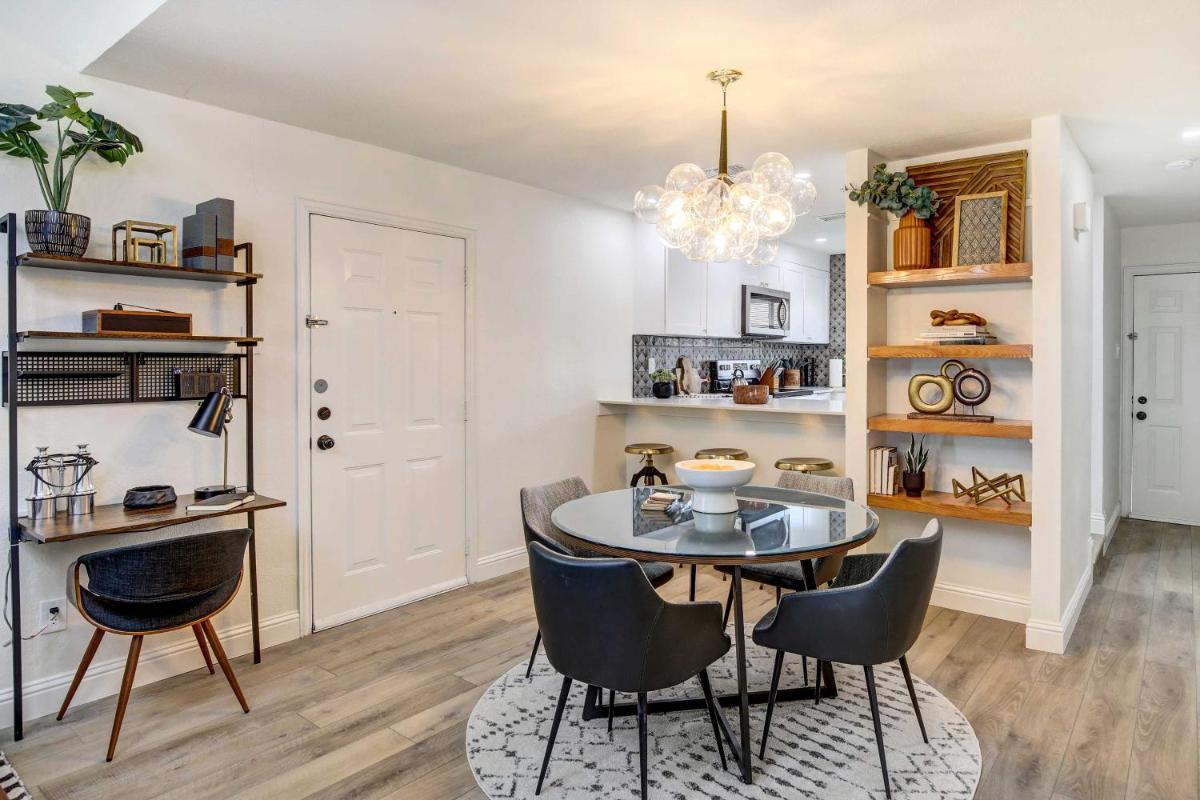 Stylish Allen Home near Watters Creek Village - Housity
