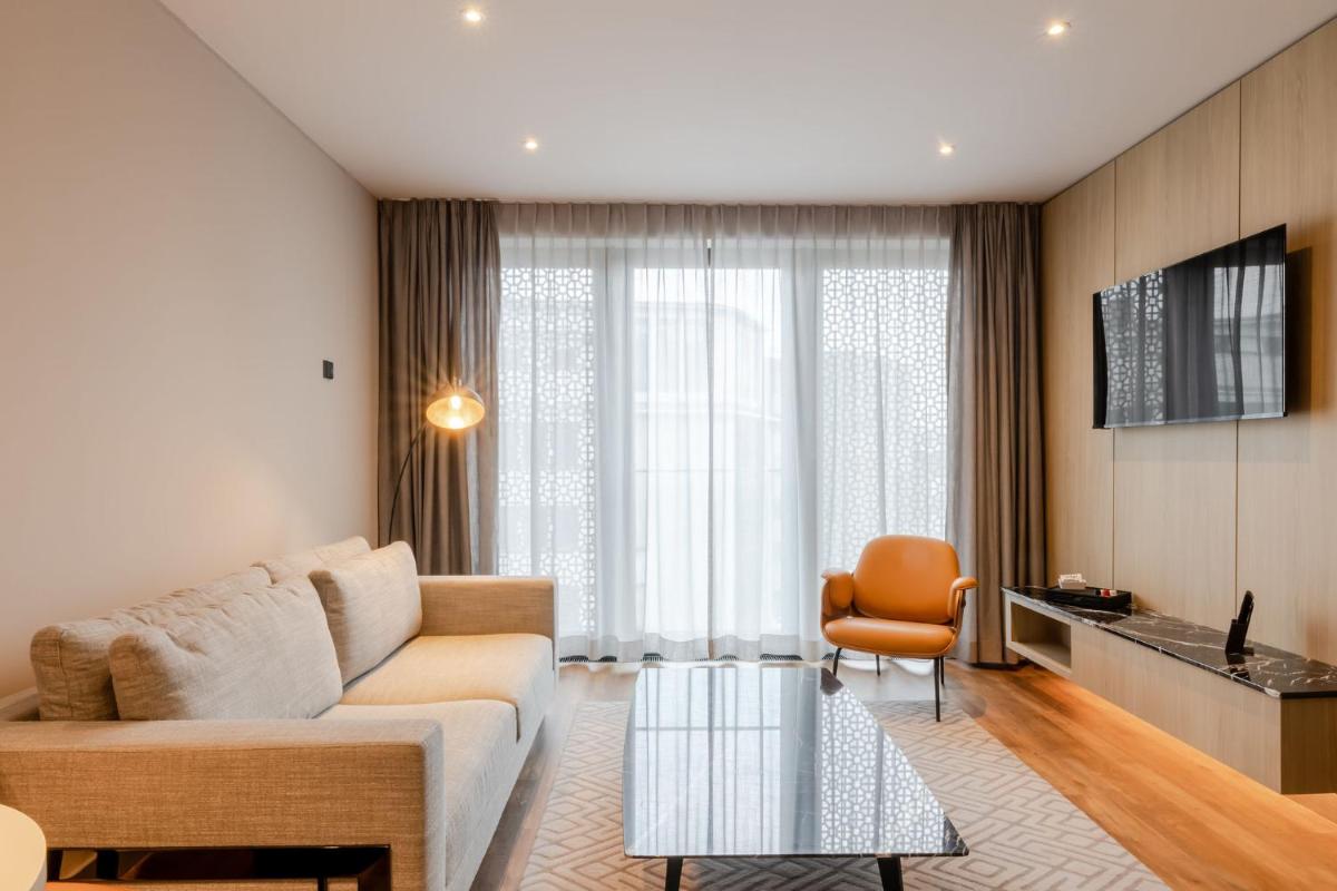 TV/Unterhaltungsangebot in der Unterkunft Fourty Three Luxury Serviced Apartments