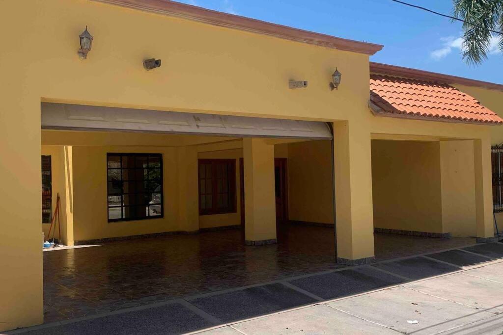 Casa Grande Petrolera Inn - Housity