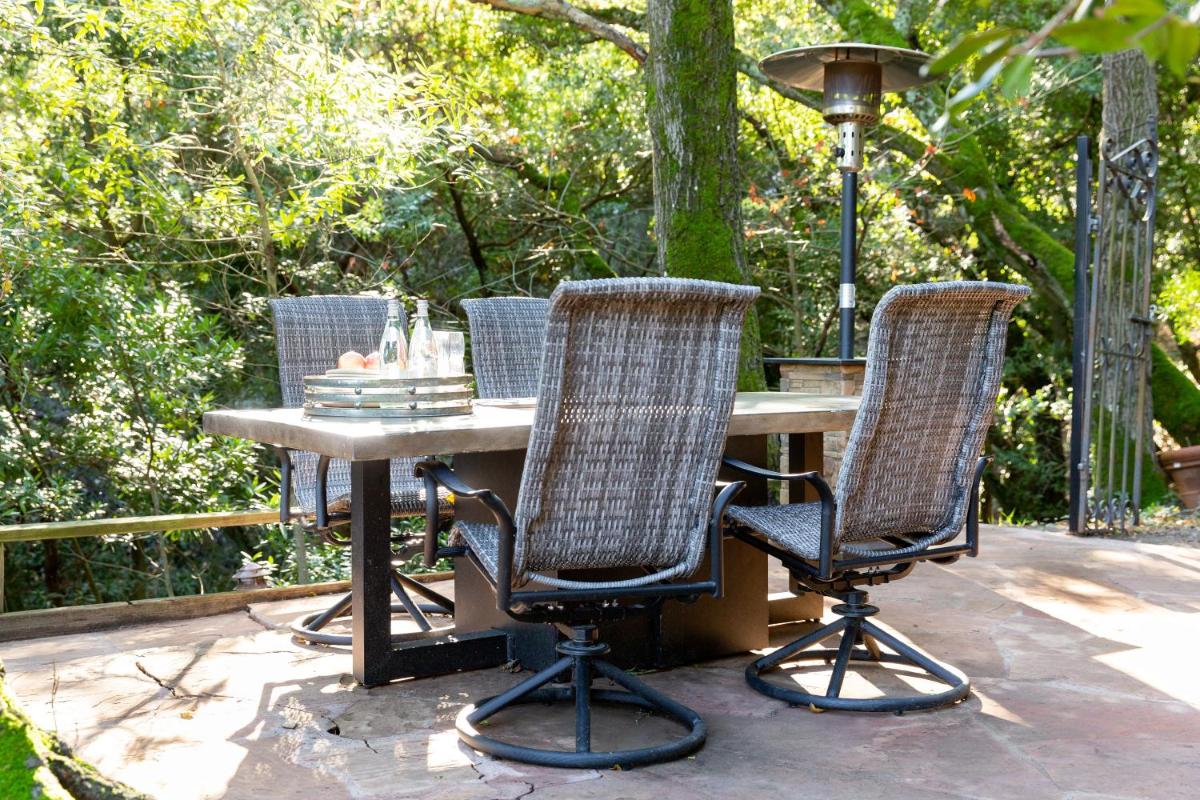 Luxe Forest Cabin 15 Mins From UC Berkeley - Housity