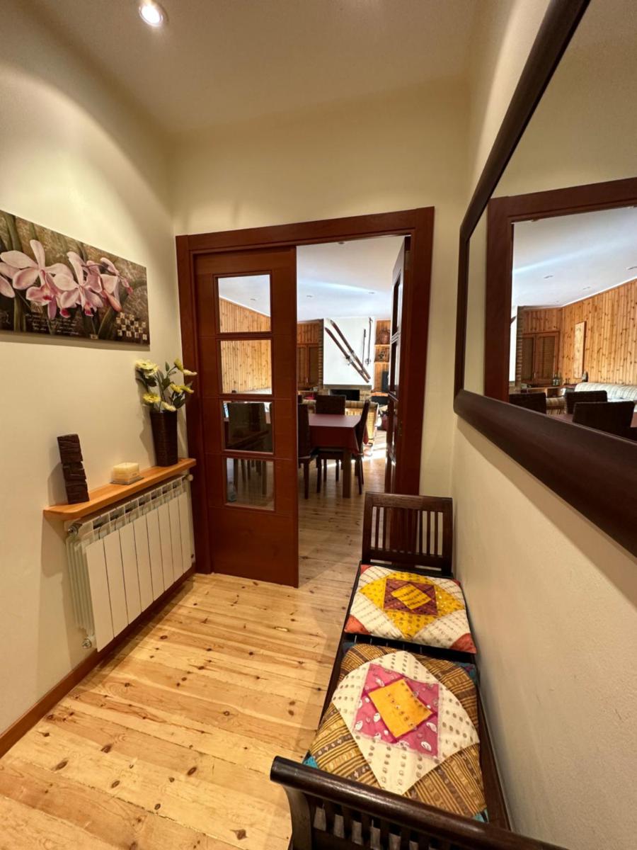 Piso Rialp con vistas - Housity