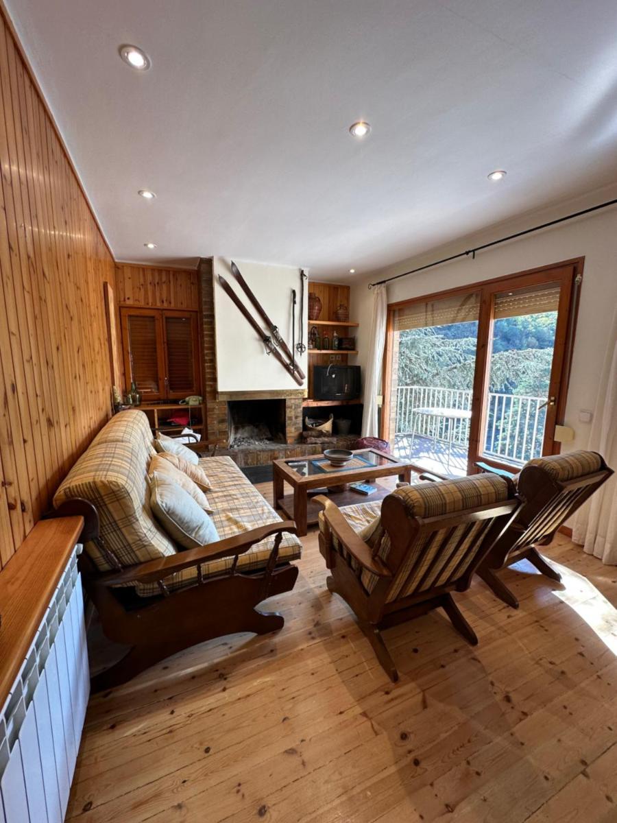 Piso Rialp con vistas - Housity