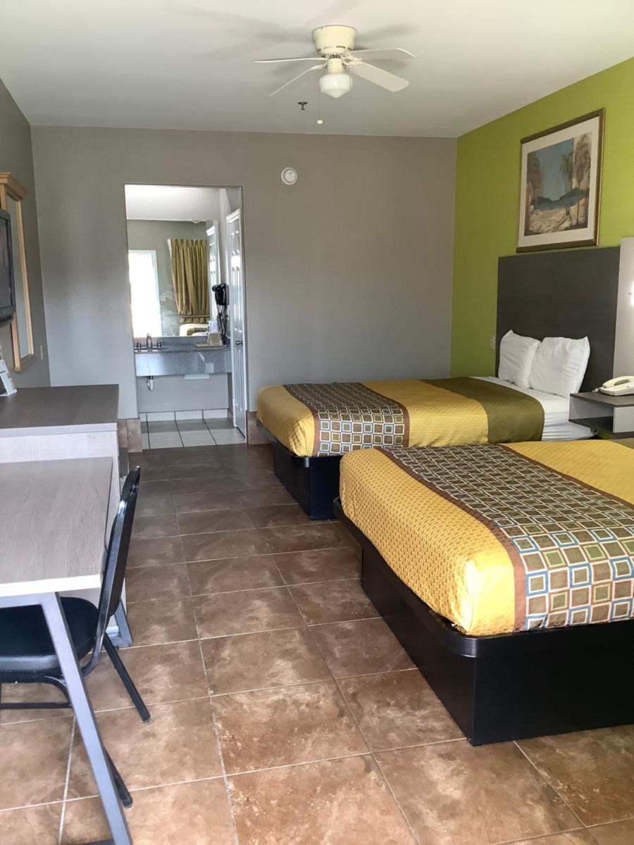 Texas Inn - Welasco/Mercedes - Housity