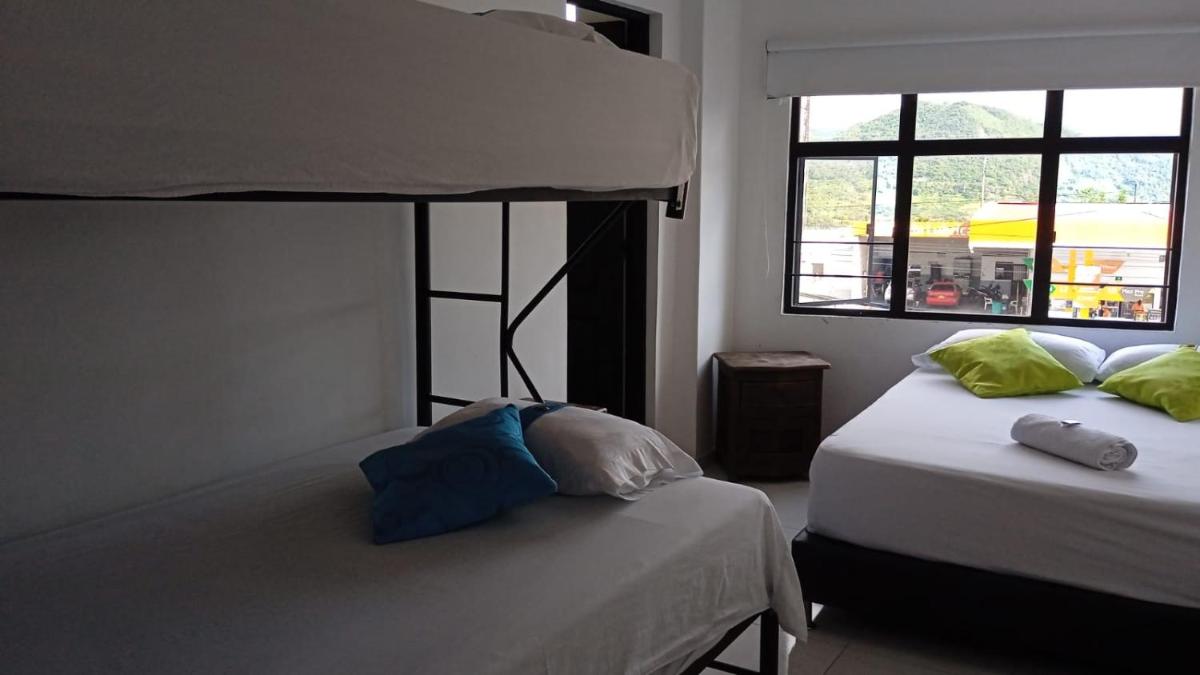 HOTEL ANAPOIMA PLAZA IN - Housity