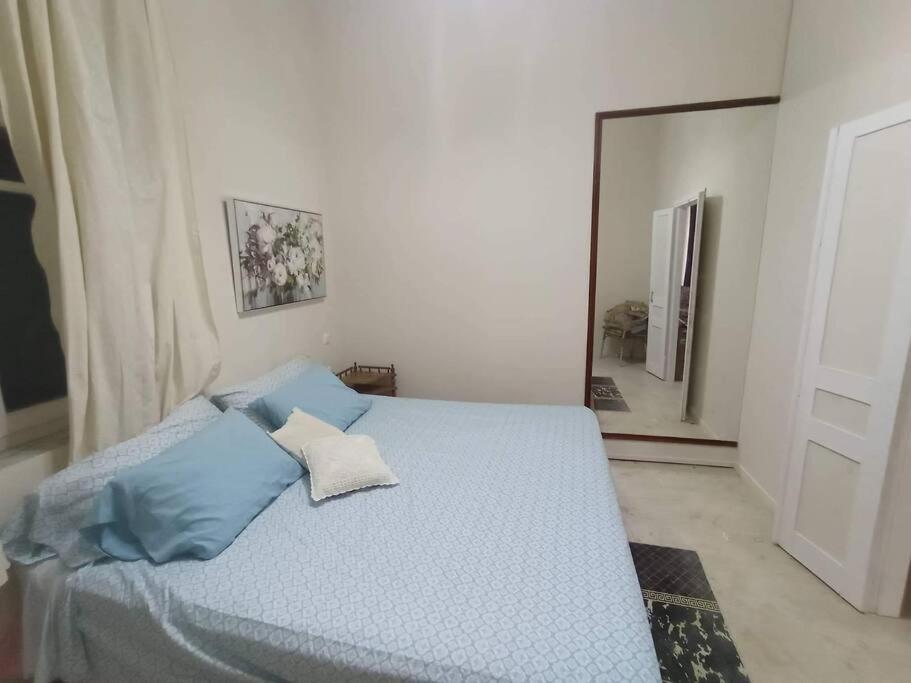 The -300 -a centrally located heritage home - Housity