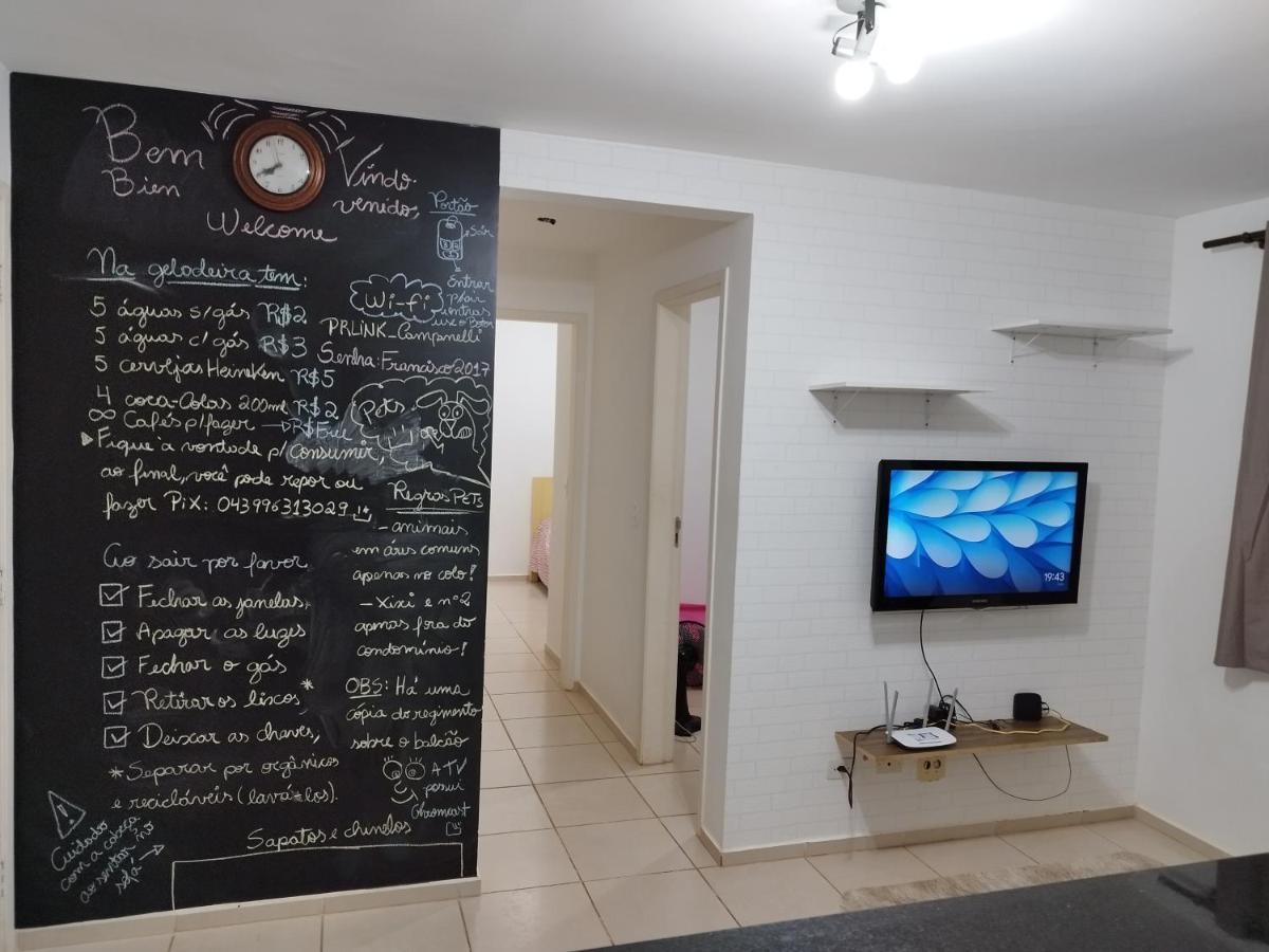 Apartamento inteiro próximo UEL (Londrina - PR). - Housity