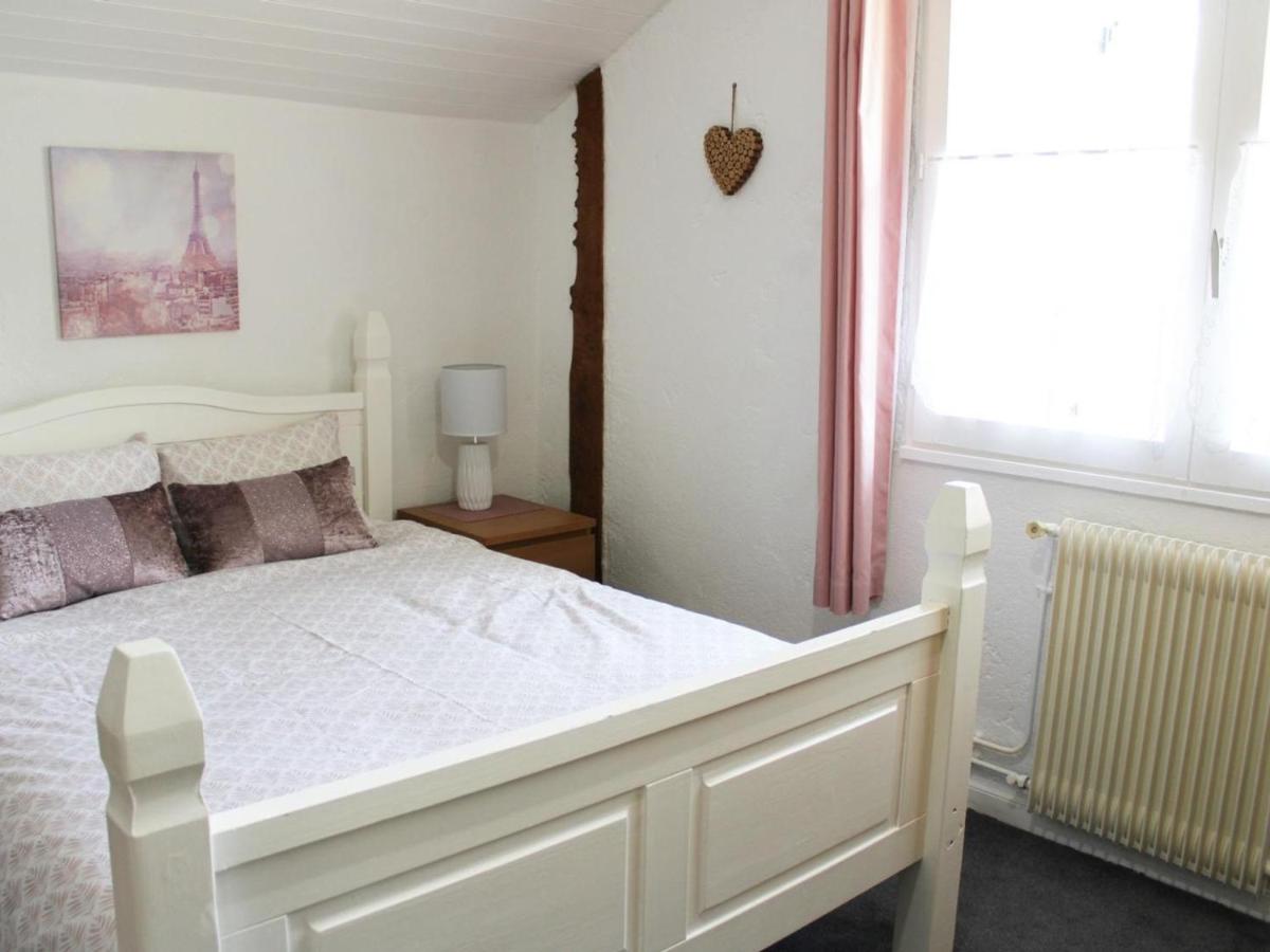 Gîte Suaux, 4 pièces, 6 personnes - FR-1-653-128 - Housity
