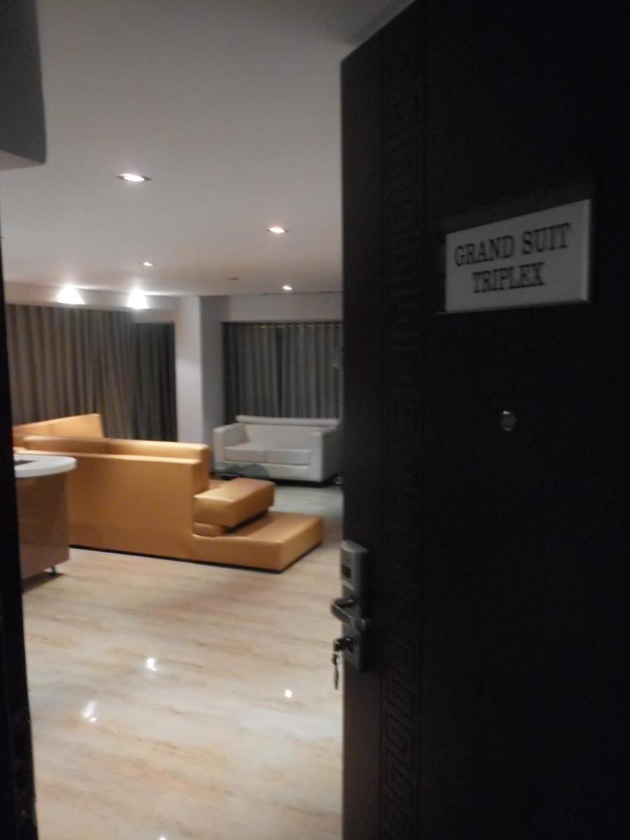 CHL Serviced Apartments - Housity