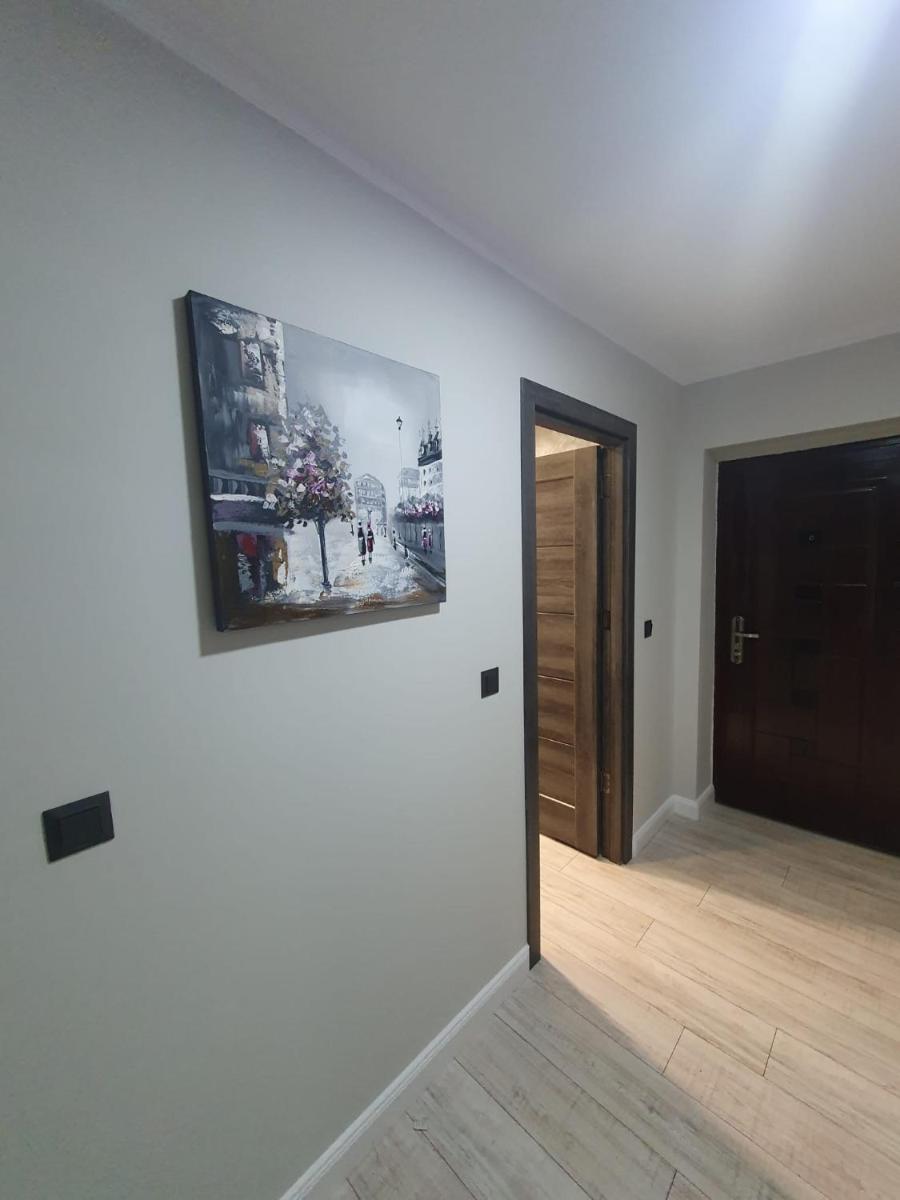 Grey House Bacau Ultracentral - Housity