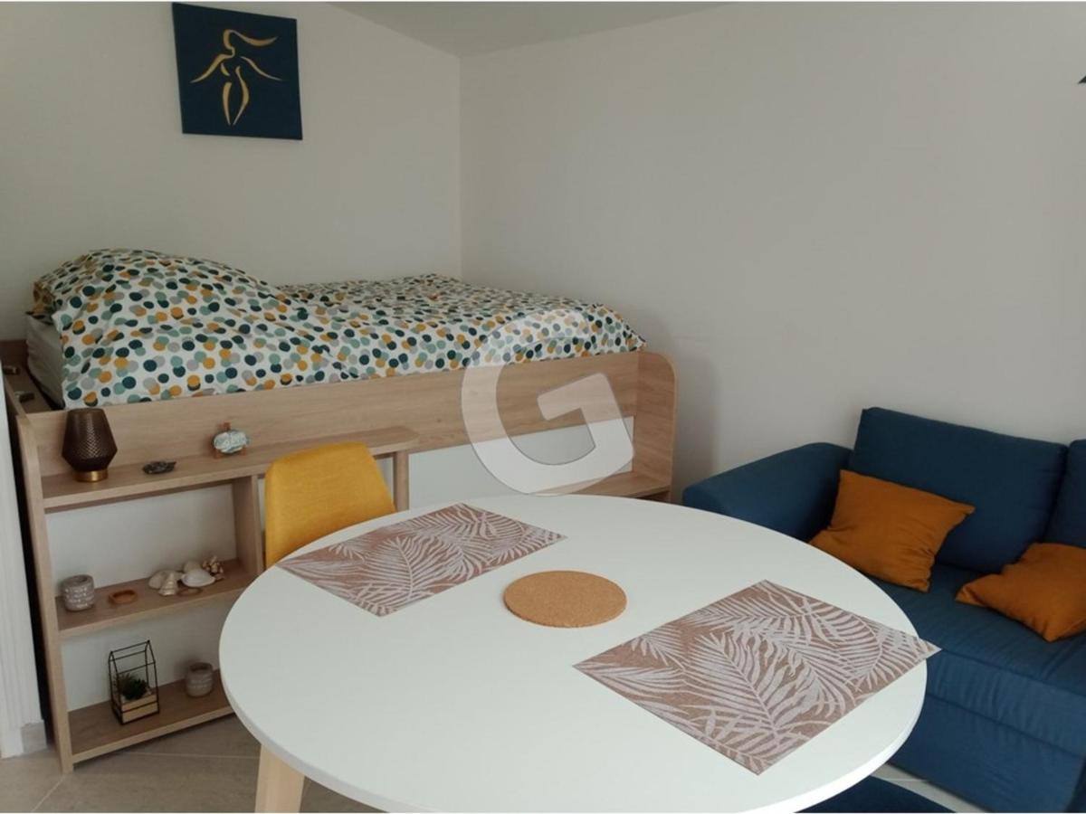 Studio cosy à 150m de la plage et du port, idéal pour 2 pers. avec terrasse et parking. - FR-1-357-277 - Housity