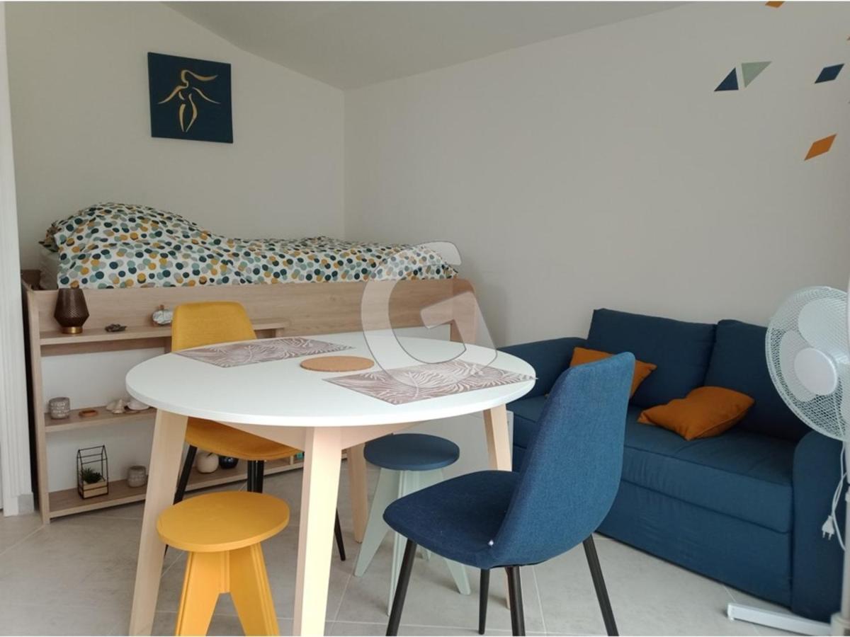 Studio cosy à 150m de la plage et du port, idéal pour 2 pers. avec terrasse et parking. - FR-1-357-277 - Housity