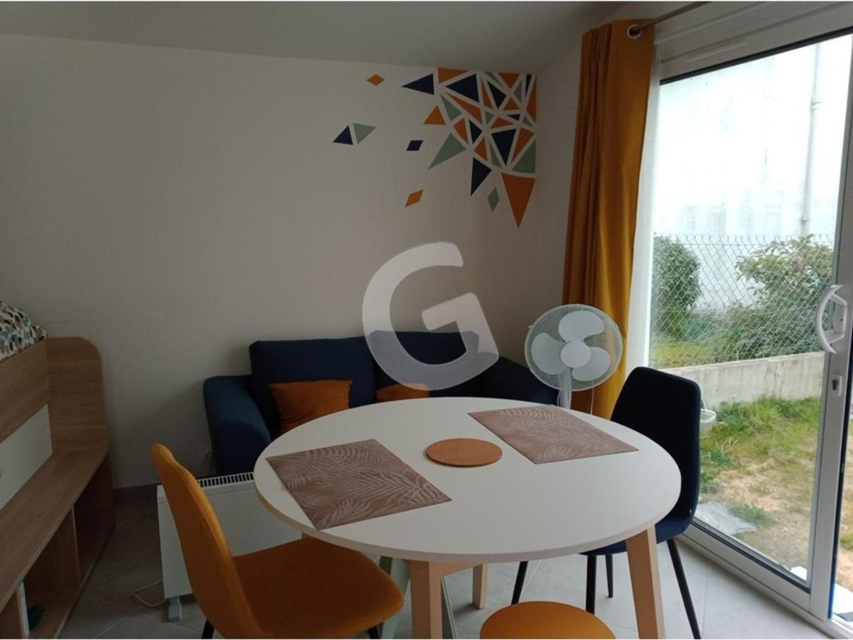 Studio cosy à 150m de la plage et du port, idéal pour 2 pers. avec terrasse et parking. - FR-1-357-277 - Housity