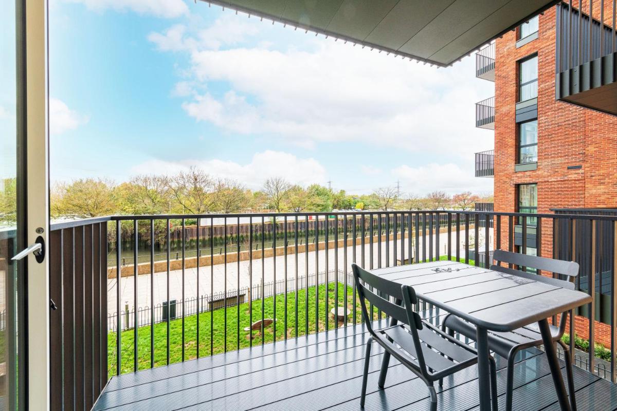 Stayo Apartments Barking Wharf - Housity