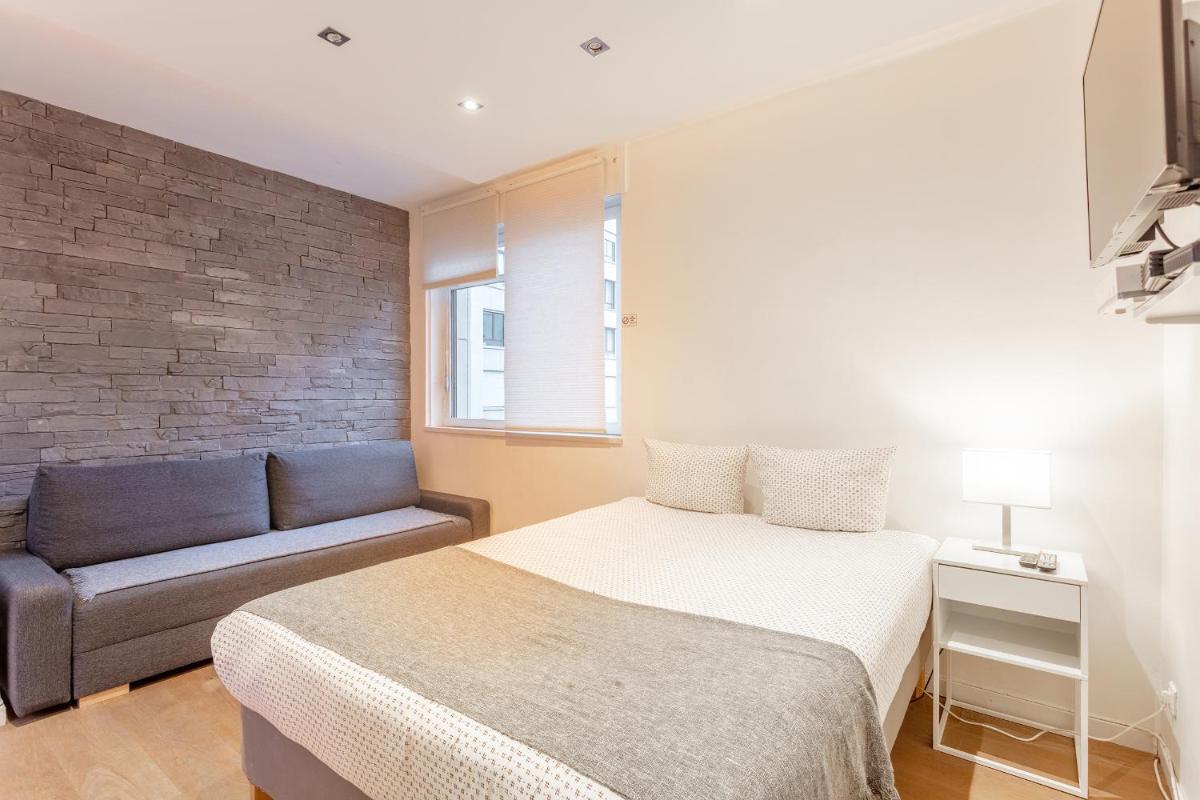 Victor Hugo Flat - Housity