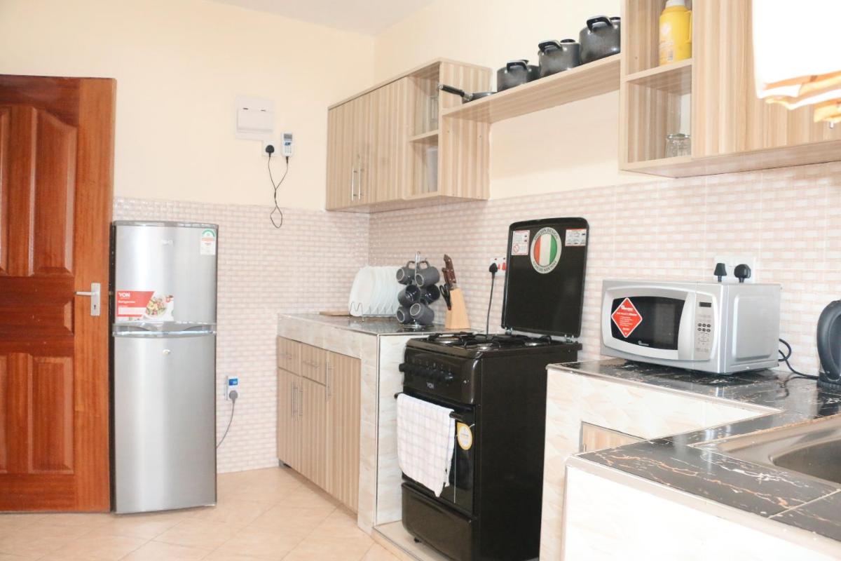 Yvonne furnished home - Housity