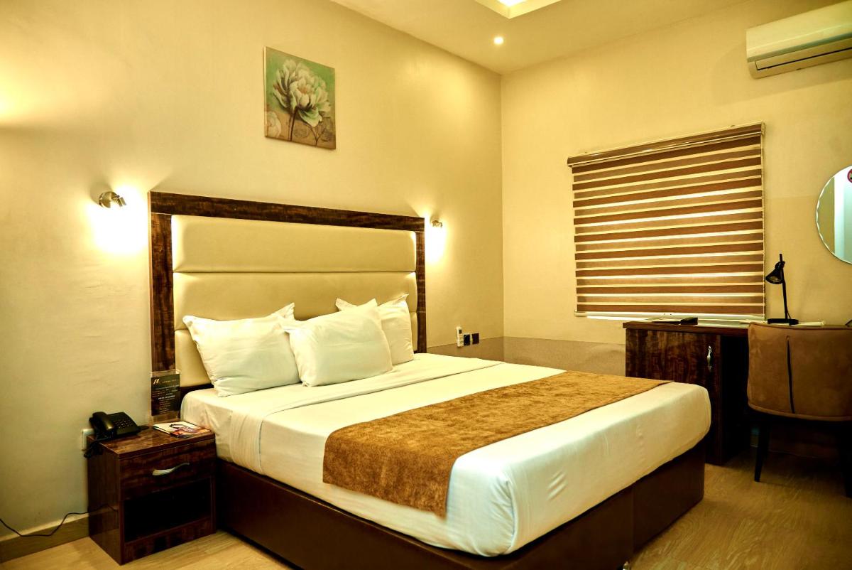 Suitetrails - MayFair Hotel Maitama Abuja