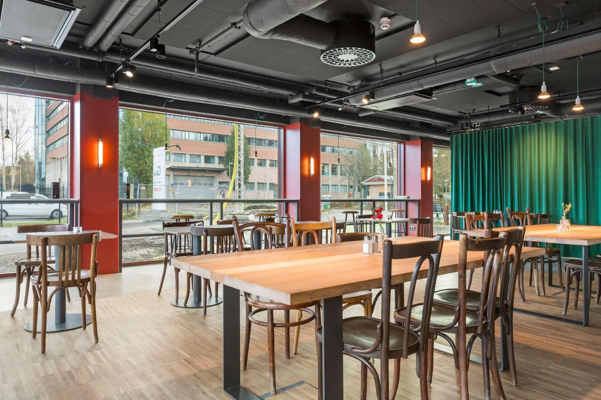 Ten Hotel BW Signature Collection - Housity