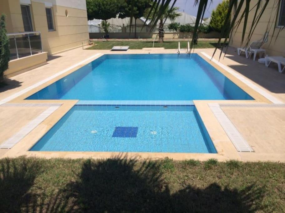 Sunset Apartments - Housity